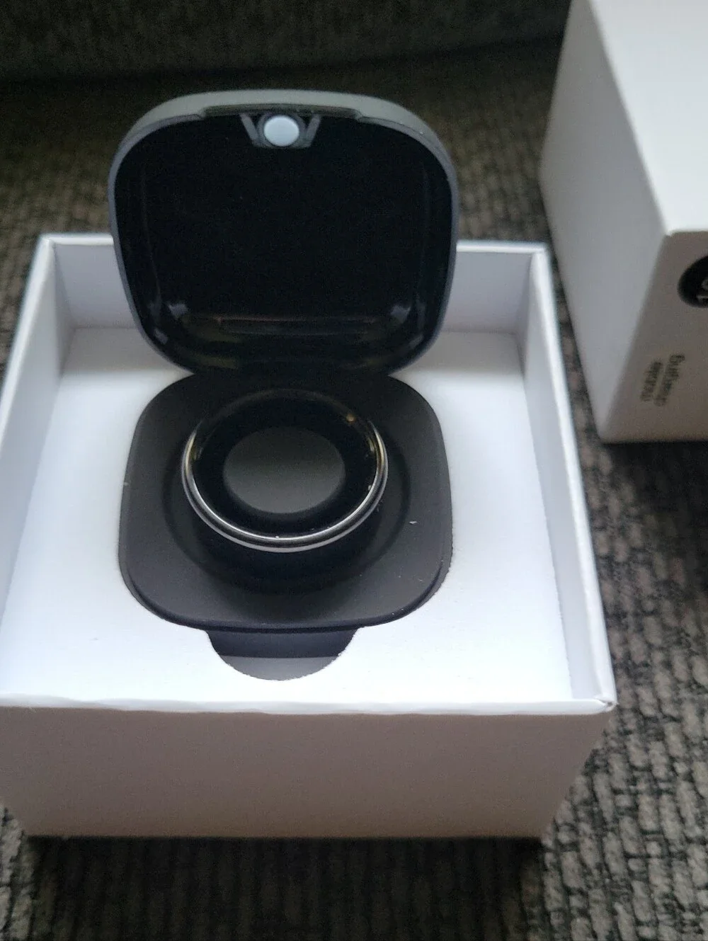 NIB Size 10 HiVisuals Black Smart Ring